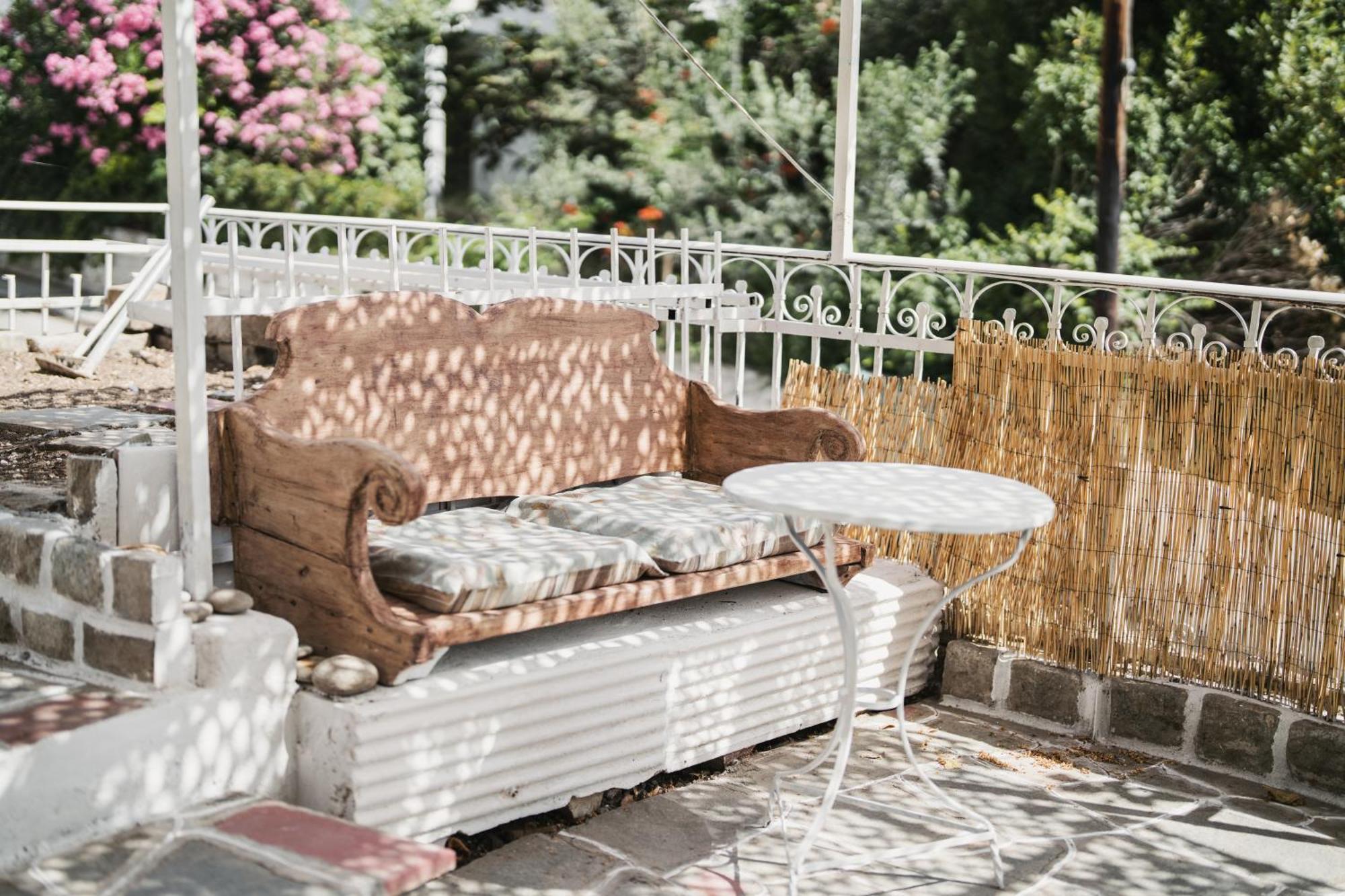 Апартаменты The Garden House Кавала Экстерьер фото